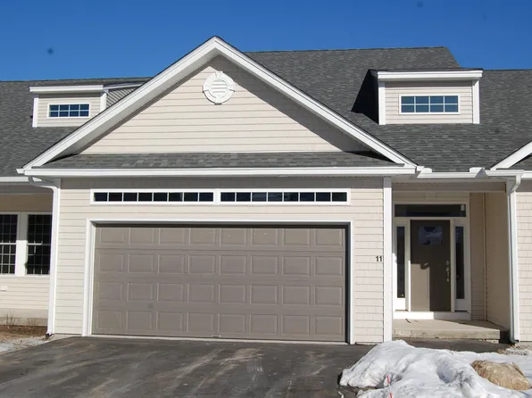 11 Chesterfield Lane #8C, Londonderry, NH 03053