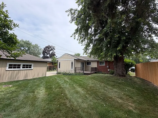 16928 Wetherby St — Photo 32