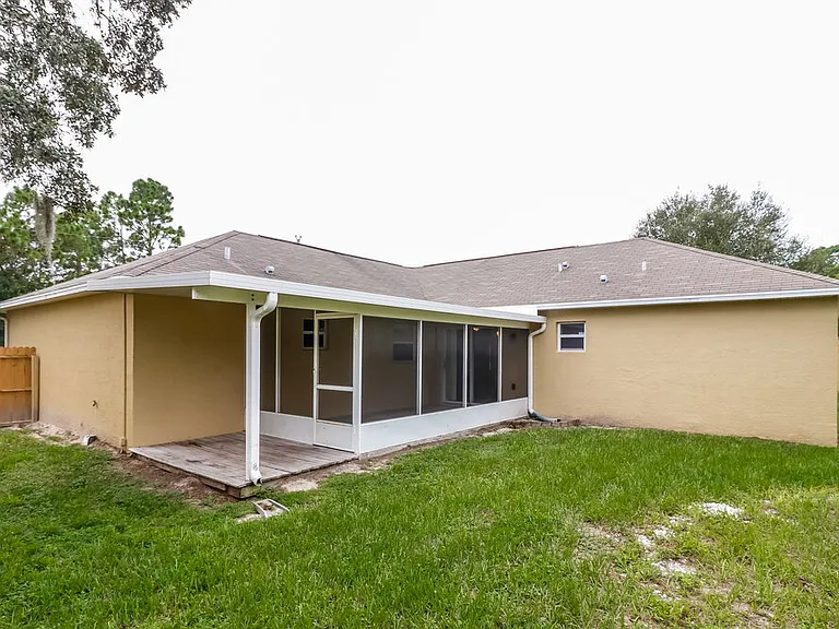 14017 Tudor St — Photo 16