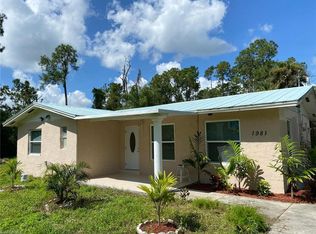 1981 Della Dr, Naples, FL 34117