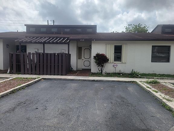 3rd image of 6928 SW 40th Court #8-M