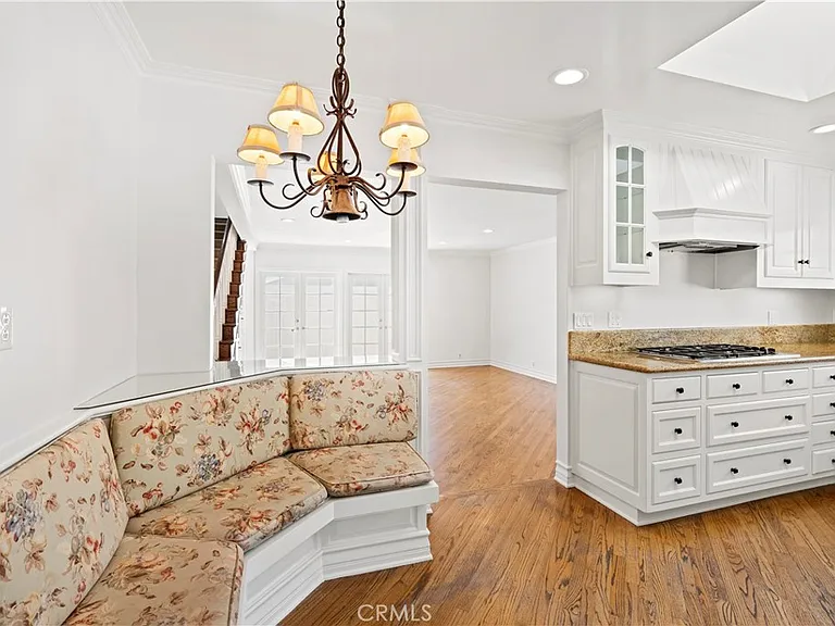 508 Redlands Ave — Photo 8