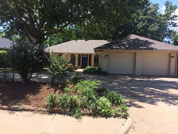 Great curb appeal 