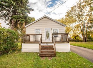 559 Harlem Rd, Buffalo, NY 14224