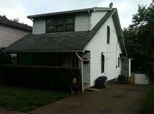 1621 Woodlawn Ct, Steubenville, OH 43952