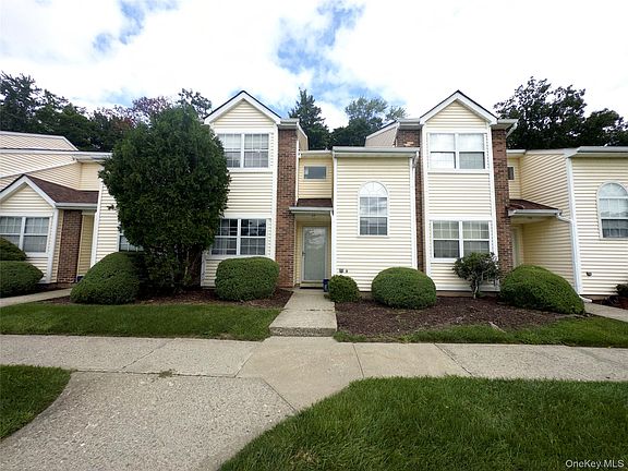 2nd image of 43 Brick Pond Road