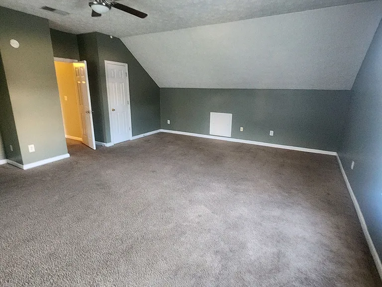 5748 Wellborn Creek Dr — Photo 2