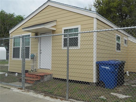 3rd image of 1007 Park Ave