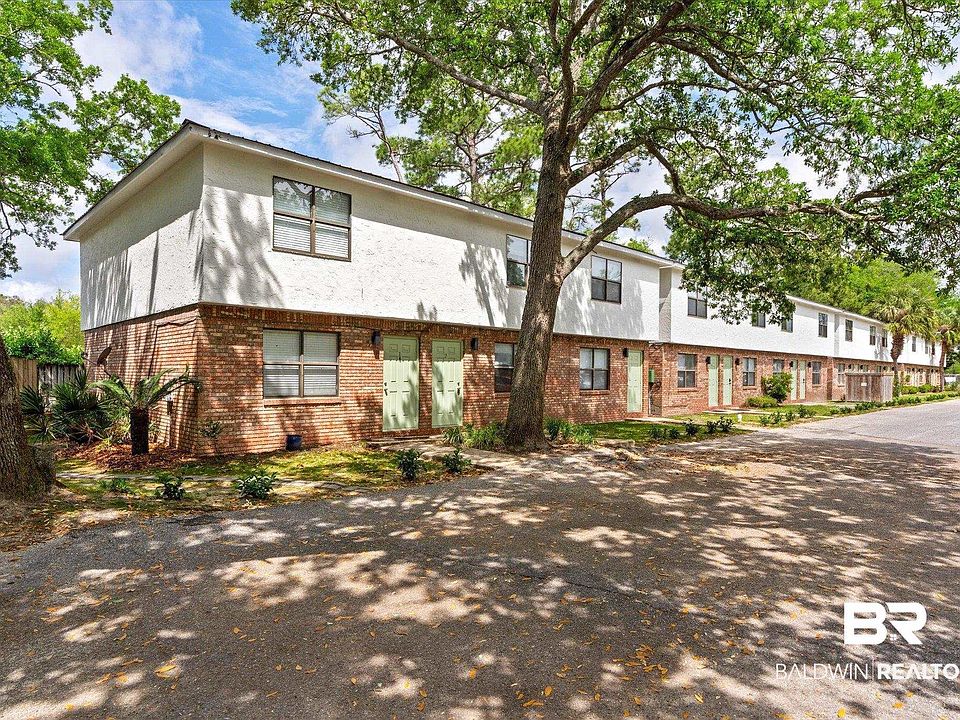 1st image of 226 E 24th Ave #9