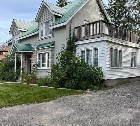 3rd image of 29 Parkside Dr #2