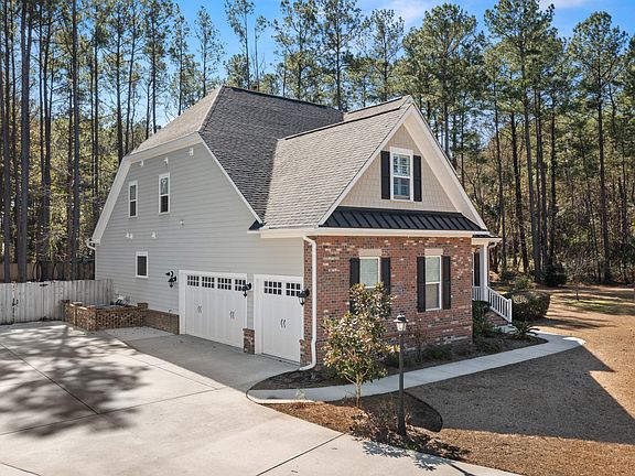 4th image of 1023 Mount Whitney Dr