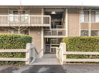 3224 80th Ave SE, Mercer Island, WA 98040
