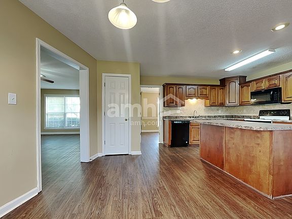 4th image of 11594 Milton Meadows Dr