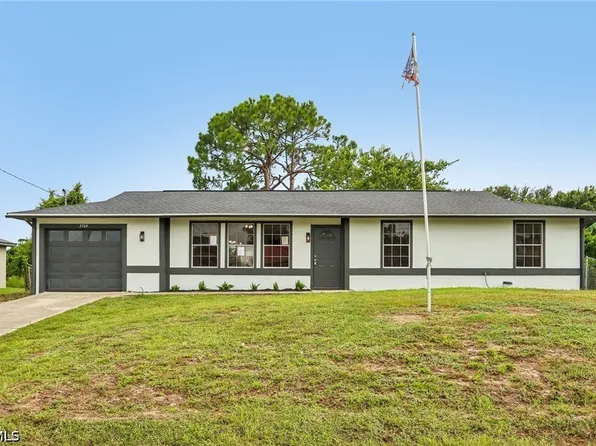 3709 10th St SW, Lehigh Acres, FL 33976