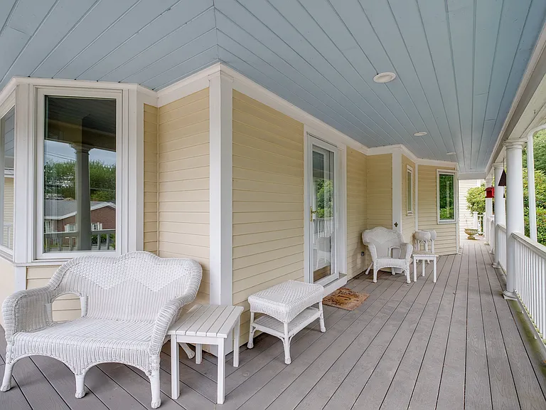 1235 Shore Rd — Photo 7