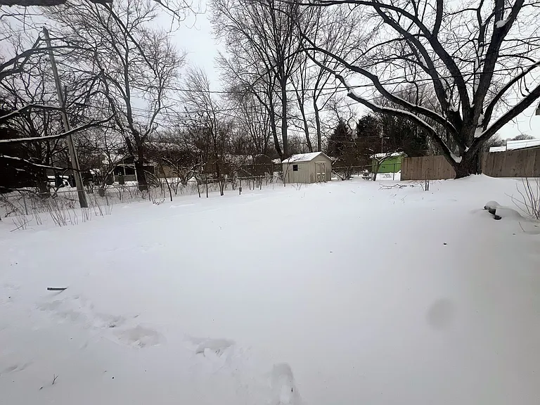 329 Catherine Dr — Photo 25