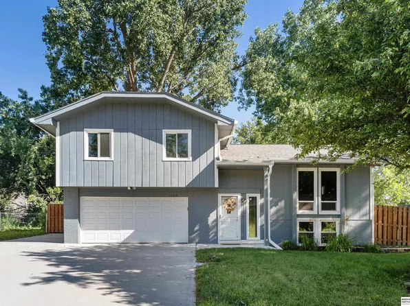 12614 Miami St, Omaha, NE 68164