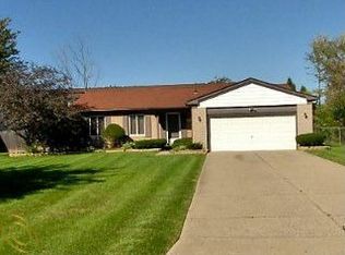 25075 Lathrup Blvd, Southfield, MI