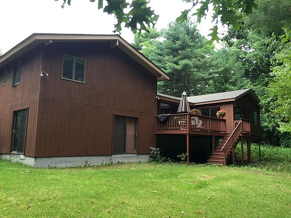 2nd image of 40 Wildewood Dr