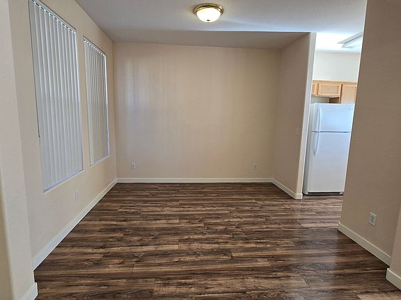 4th image of 2525 Rainbow Cactus Ct