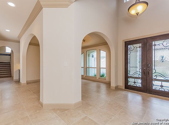 2nd image of 6326 Malaga Way