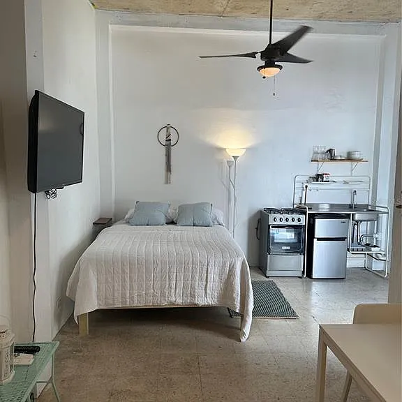 205 Las Flores — Photo 11