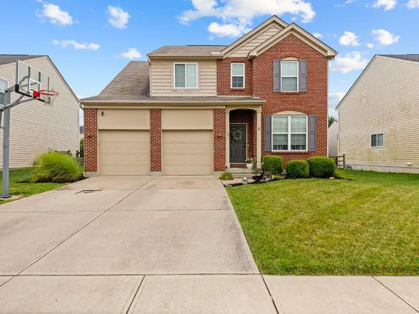 18 Cedarwood Dr, Amelia, OH 45102