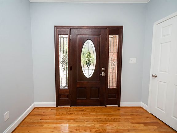 2nd image of 523 Holly Belle Dr