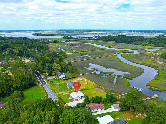 5th image of 1269 River Rd
