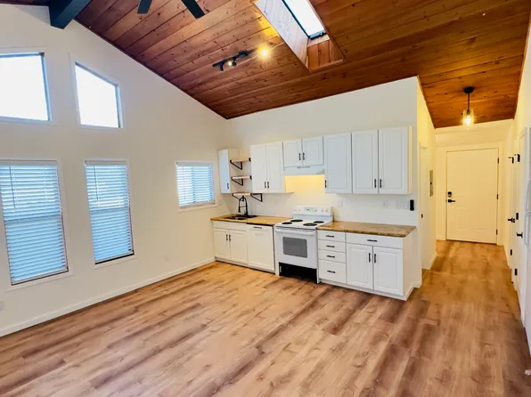 17335 Vailetti Dr #B, Sonoma, CA 95476