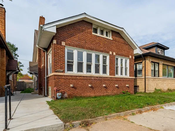 7228 S Ridgeland Ave, Chicago, IL 60649