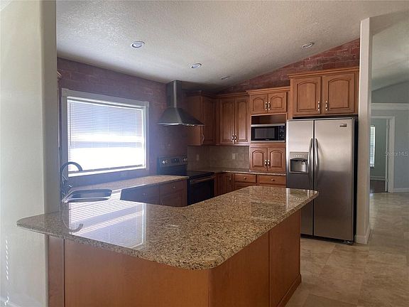 5th image of 3220 Crystal Creek Blvd