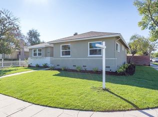 19466 Victory Blvd, Reseda, CA 91335