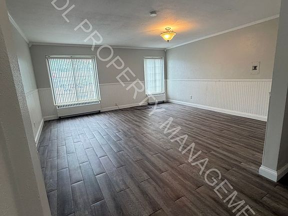 4th image of 314 N Michigan Ave #3