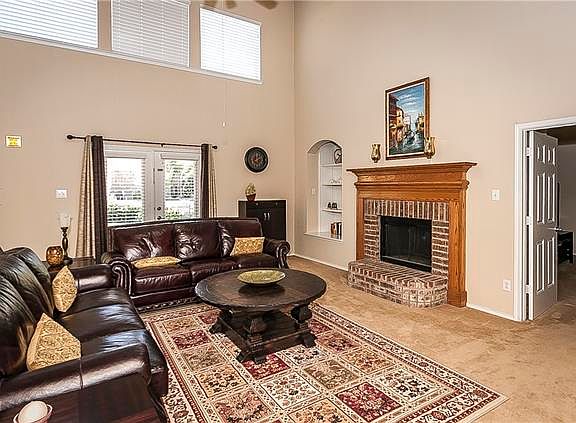 3rd image of 6609 Twilight Dr