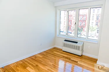 Rented by Urban Realty NYC