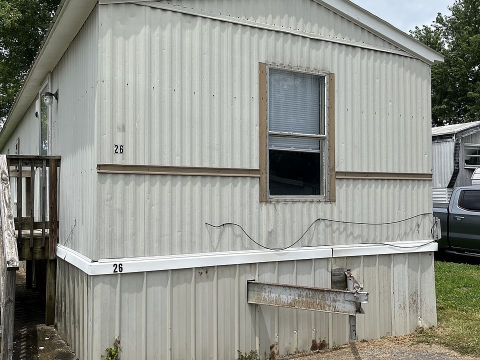 1st image of 26 Yoakum Cir