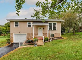 9005 Waconda Shore Dr, Chattanooga, TN 37416