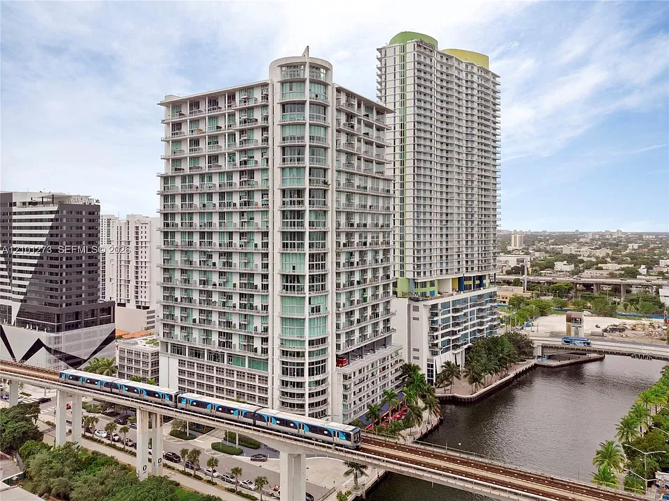 690 SW 1st Ct #1514