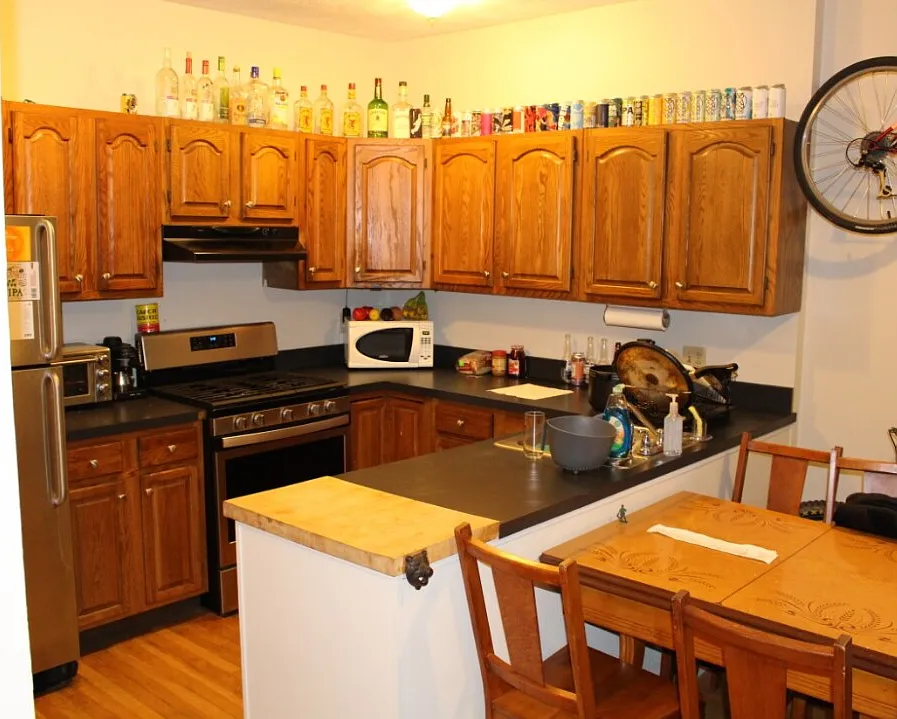 18 S Huntington Ave