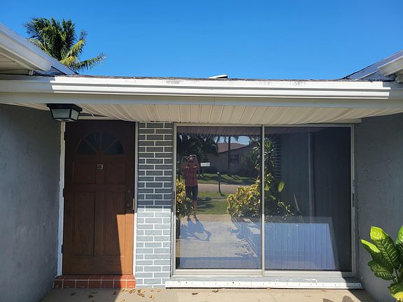 2nd image of 10761 NW 29th Ct