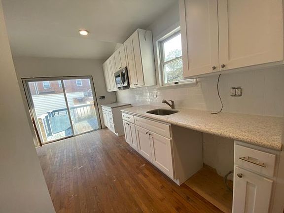 4th image of 336 Beach 92 St