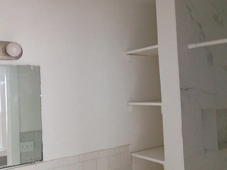 808 E Livingston St #4 — Photo 5