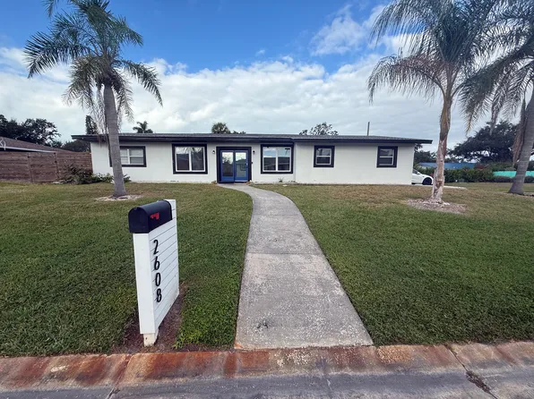 2608 Sheridan Dr, Sarasota, FL 34239