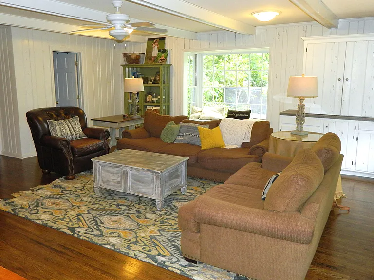 744 McClure Dr — Photo 21