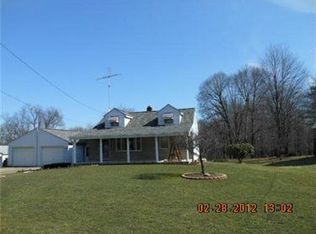 3036 Ivanhoe Rd, Sharpsville, PA 16150