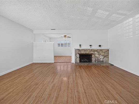 5th image of 4743 Fendyke Ave
