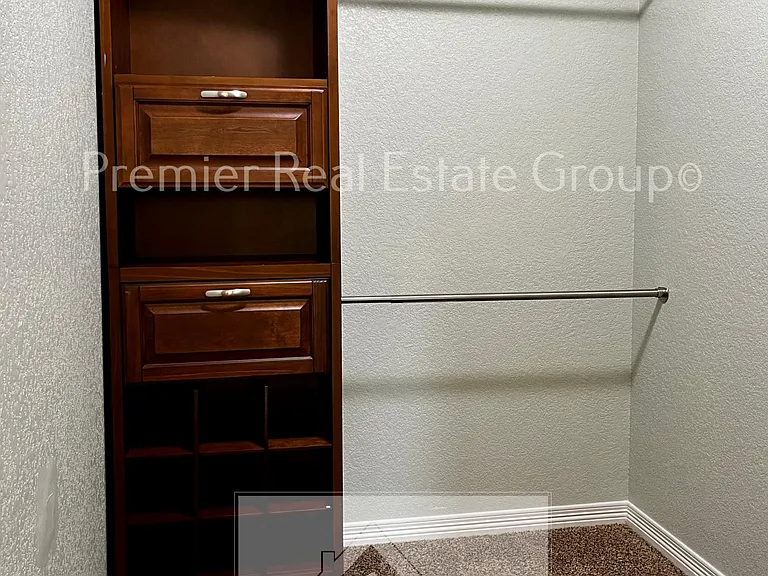 6118 Journey Dr — Photo 7