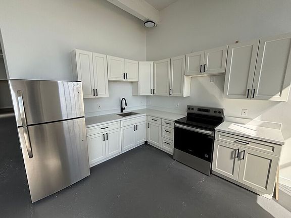 4th image of 1341 58th Ave Suite 14