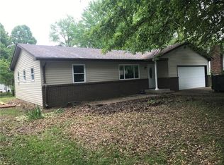 319 Lansdowne Rd, Indianapolis, IN 46234